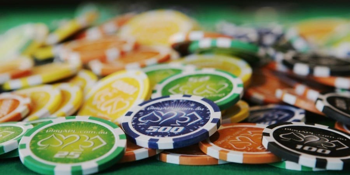 Mastering the Art of Playing Online Slots